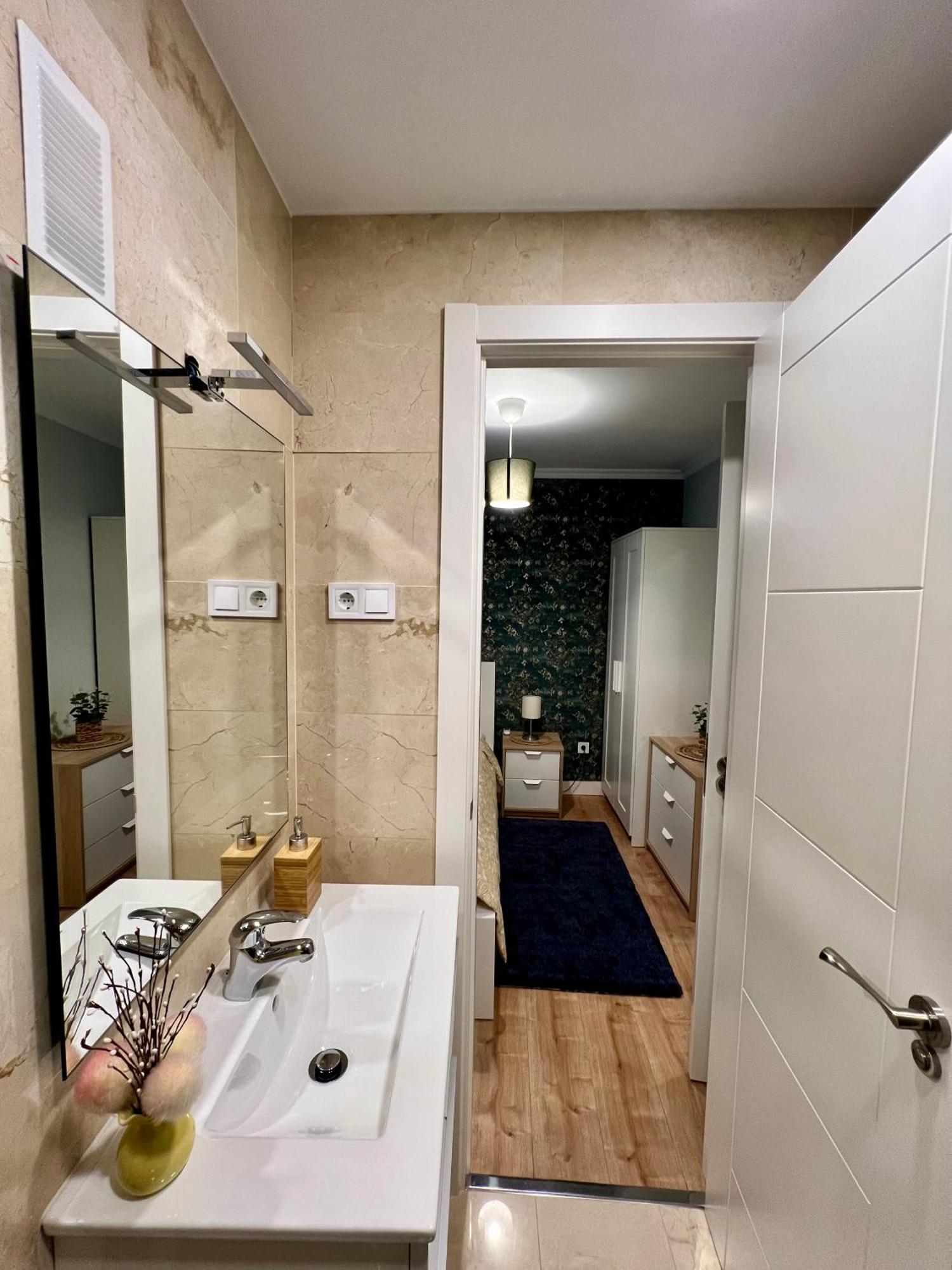 Apartamentos Prestige Suites Malaga IV Bagian luar foto