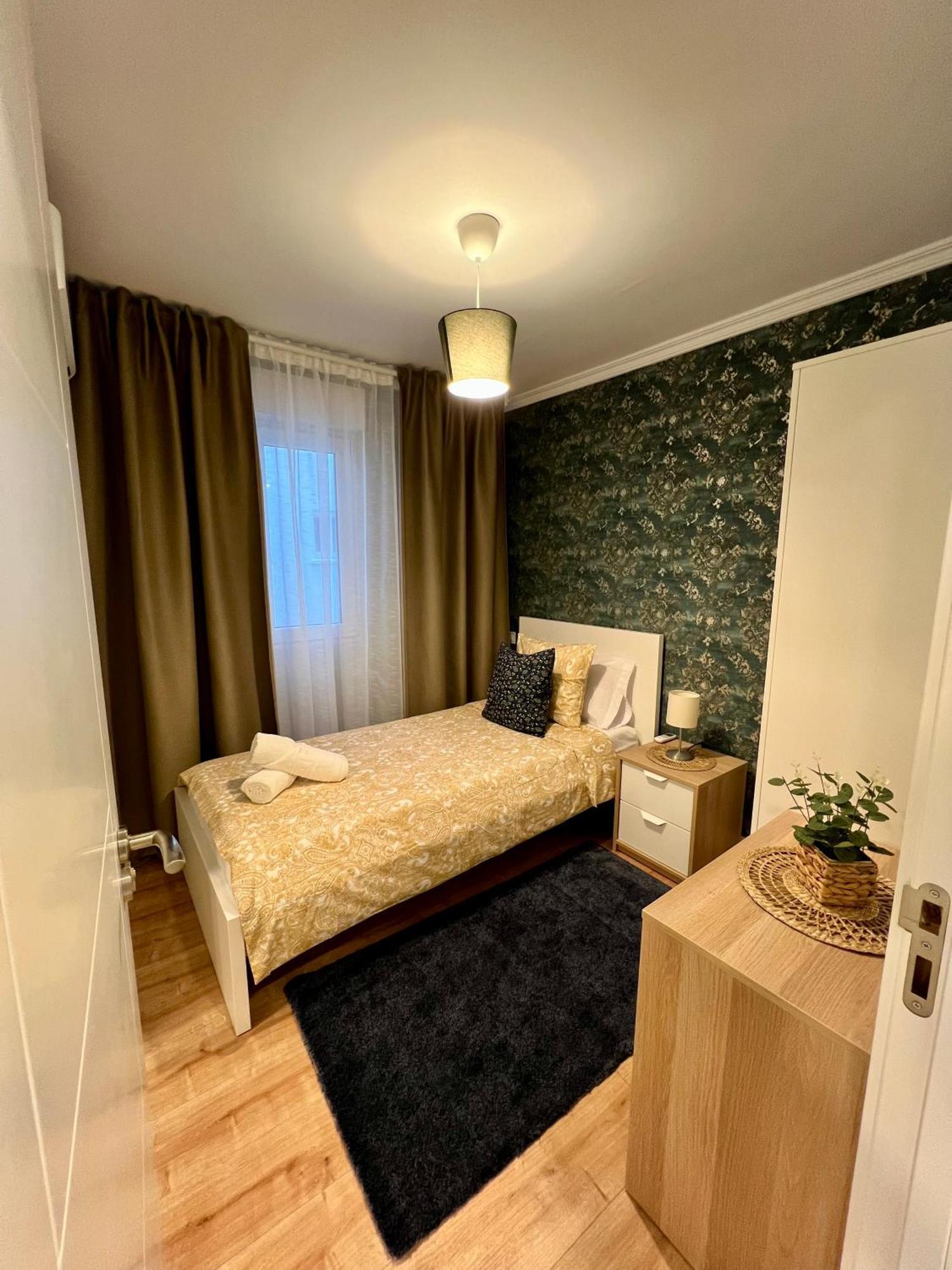 Apartamentos Prestige Suites Malaga IV Bagian luar foto
