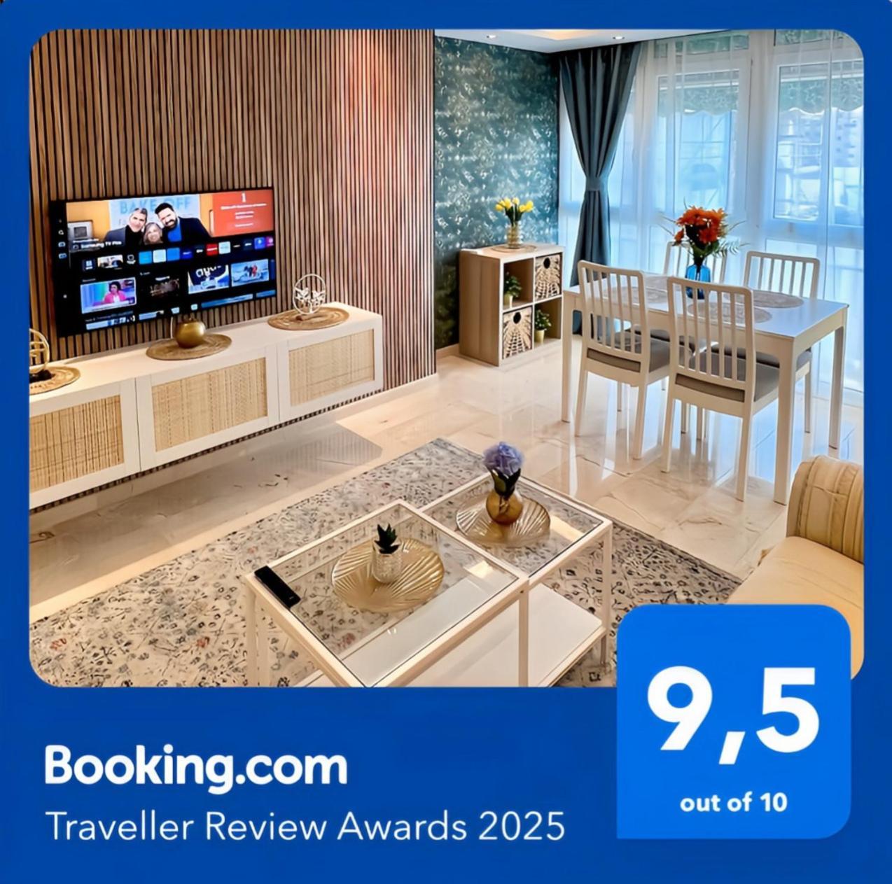 Apartamentos Prestige Suites Malaga IV Bagian luar foto
